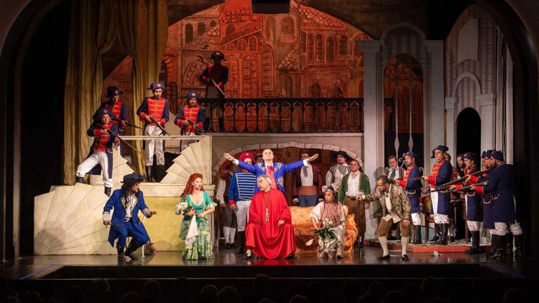 „Bărbierul din Sevilla”, aniversare Adrian Mărcan și început de stagiune la Opera Brașov