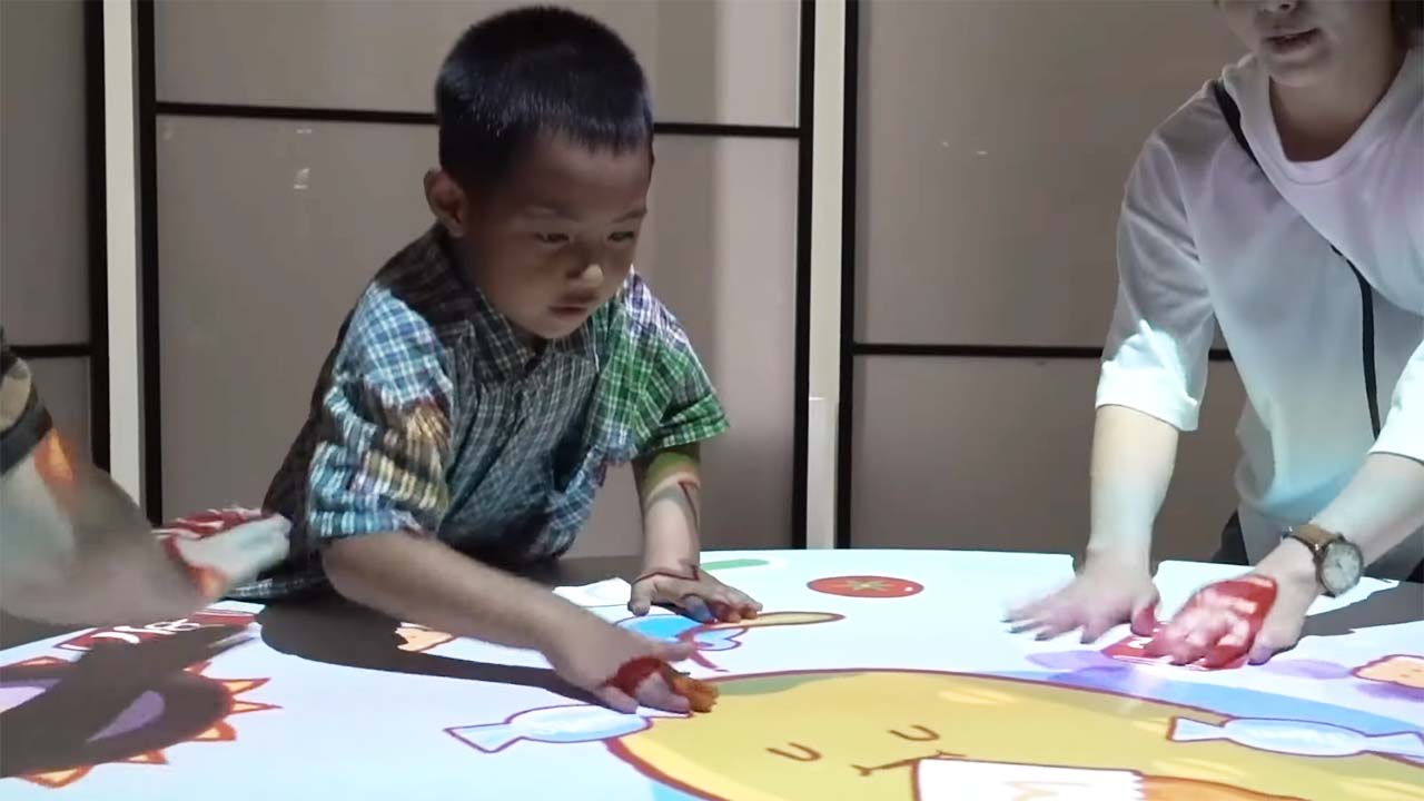 RADAR Kids 2025: Cel mare spațiu temporar de joacă, cu instalații interactive