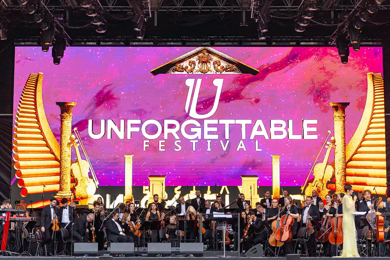 Unforgettable Festival 2025: trei zile de magie, peste 60.000 de spectatori și un succes fără precedent &icirc;n Piața Constituției