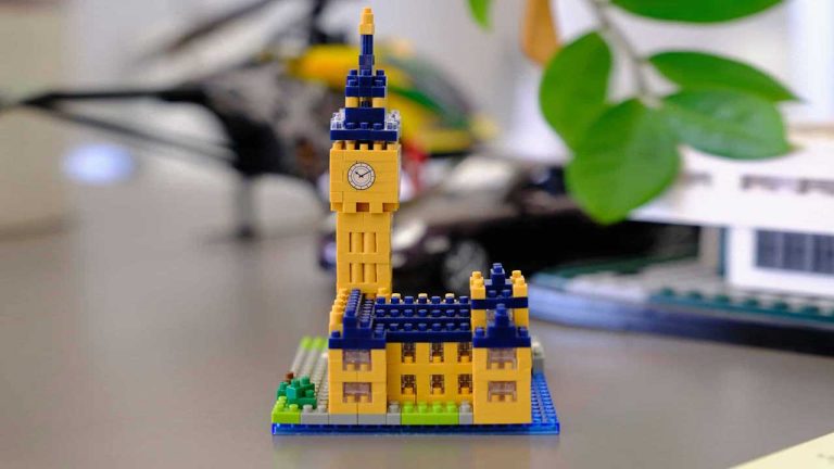 Jocurile de construcție ca unelte educaționale în dezvoltarea abilităților STEM