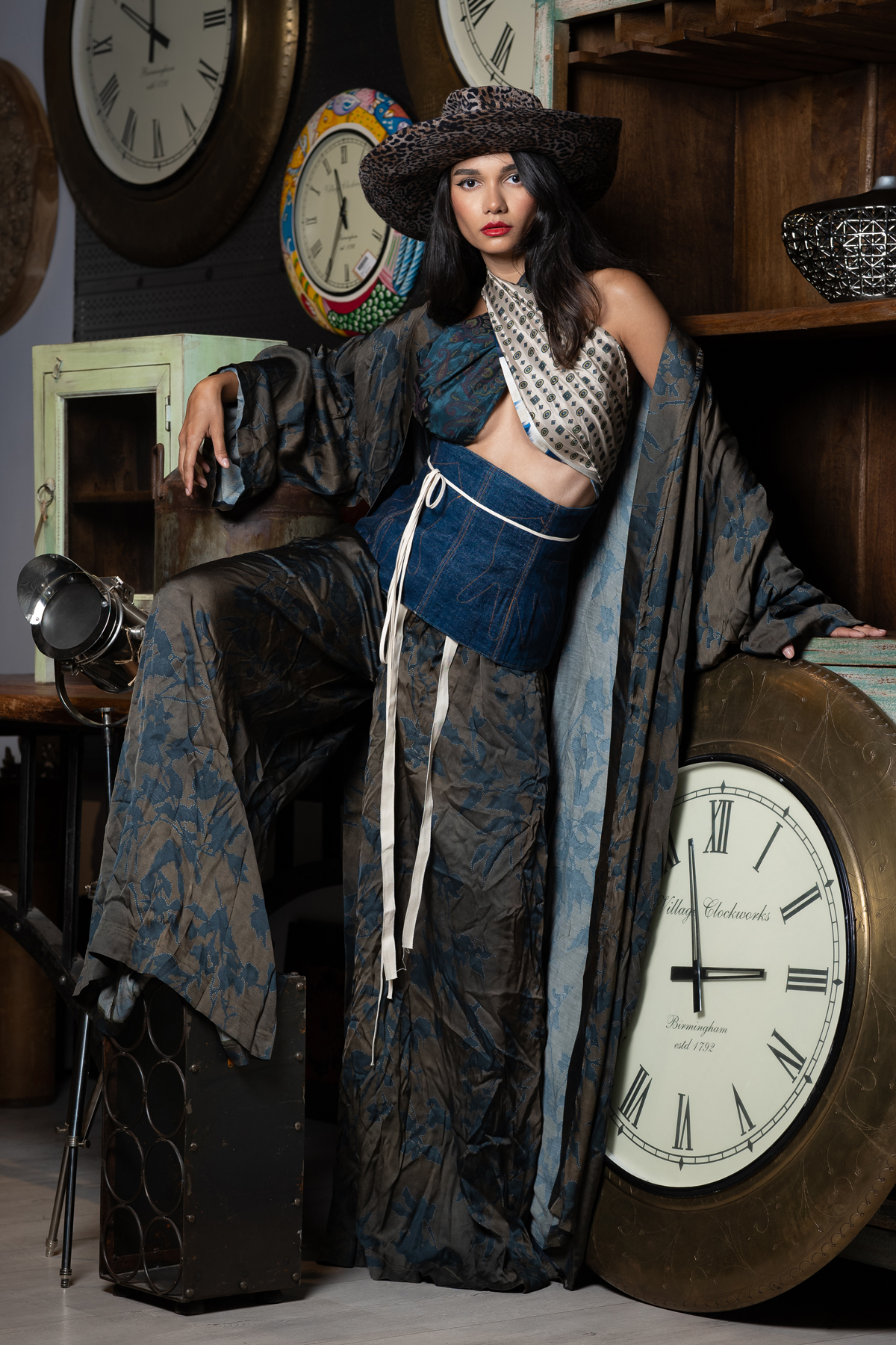 GLOBE-TROTTER-NEW-BOHO-2025