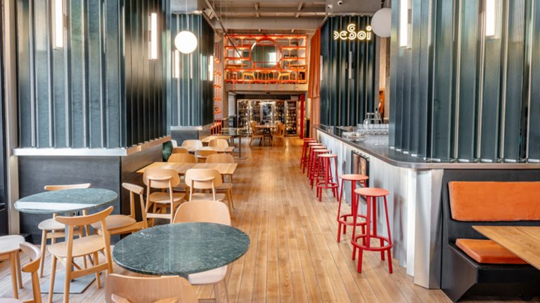 DeSoi deschide a doua sa locație din București în Hotel Cișmigiu