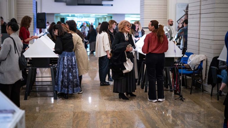 Câștigătorii Romanian Jewelry Week VI – un eveniment de referință pentru bijuteria contemporană din România și Europa de Est