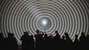 Când lumina devine manifest: SURSA International Light Art Festival, între 13 - 19 octombrie, la Biblioteca Națională a României