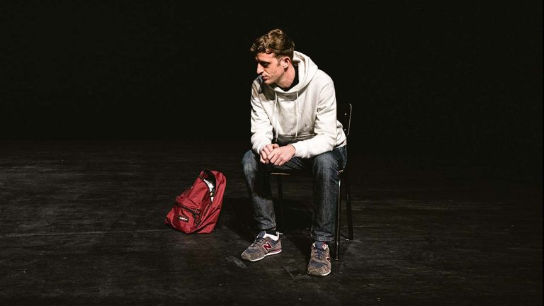 Milo Rau, invitat special la ediția de toamnă a Stagiunii Internaționale de Teatru – ARCUB, cu spectacolul „The Interrogation”