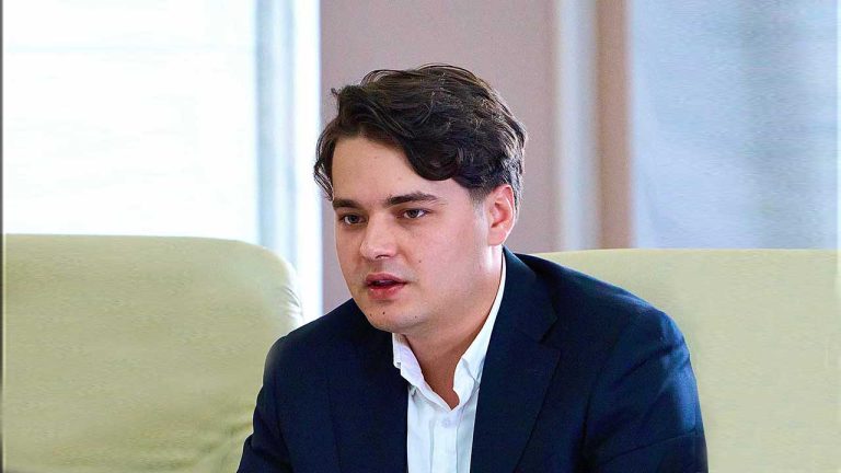 Andrei Șelaru, premiat la Gala Club Antreprenor pentru inovație în turism și entertainment