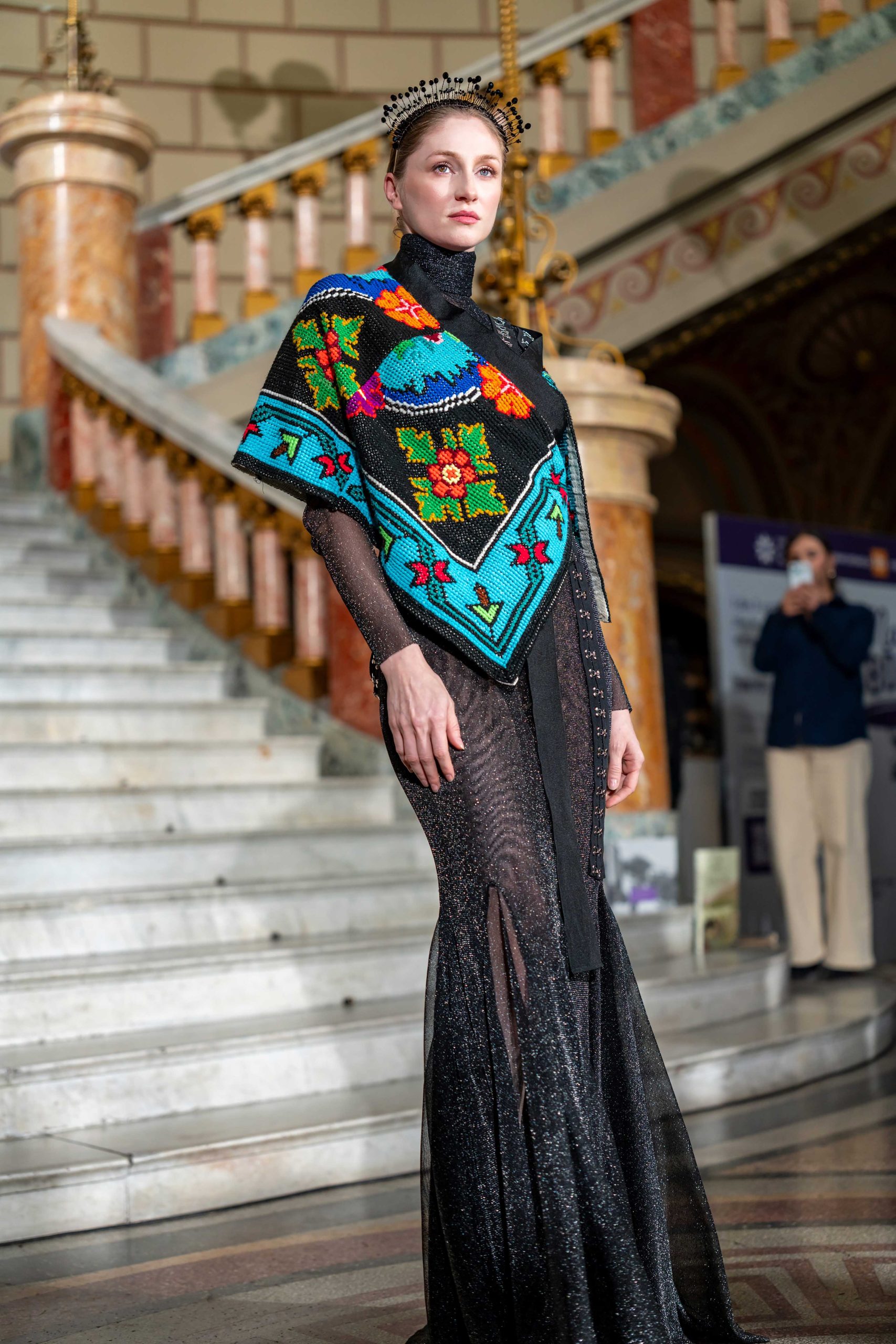 Colecția “Chipurile Mariei, Regina României” By Alin Gălățescu