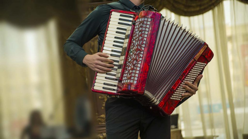 Burlesquisse – cea de-a XII-a ediție a Festivalului-Concurs Internațional „Remus Georgescu”, aproape de start