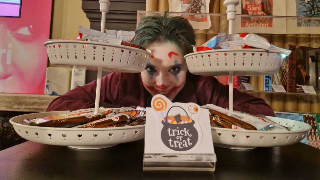 Halloween la Art Safari: nopți bântuite doar de artă și ateliere creative pentru copii 