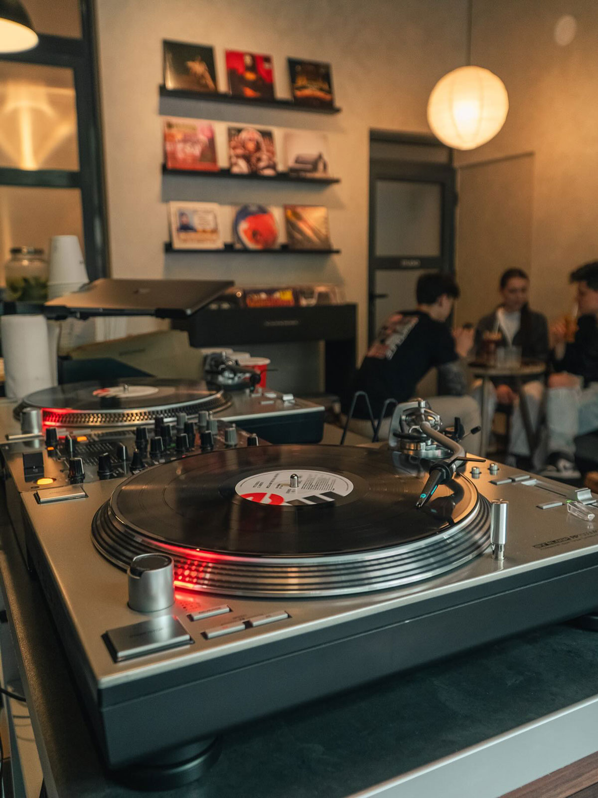 top-6-cafenele-rewind-cafea-01