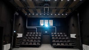 Johnny is back! Din 21 noiembrie, Cinema Johnny din Freidorf va avea program săptămânal