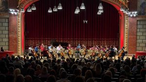 Violoncellissimo, în al 7-lea turneu naţional, a cucerit publicul din întreaga țară. Turneul  Național Clasic la puterea a treia se încheie la Iași, pe 8 noiembrie, la Palatul Culturii