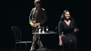 Regina mamă, Comedie din greșeală, Ce avem noi aici?, spectacole de colinde și Regal Vienez, în încheierea lui 2025 pe scene din București și din întreaga țară
