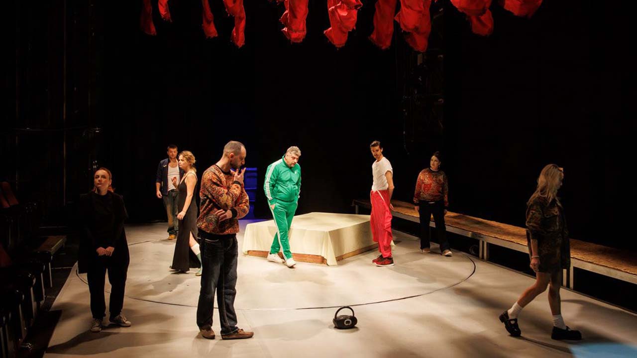 Premieră Teatrul Mic: &ldquo;Delta&rdquo;, de Leta Popescu, &icirc;n regia lui Alexandru Dabija