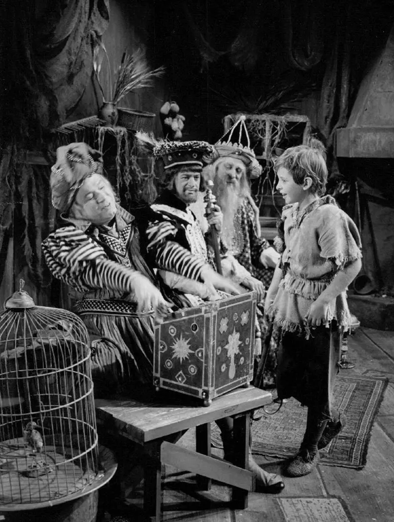100 de ani de tv - Amahl and the Night Visitors (1958, NBC) 100 de ani de tv - Amahl and the Night Visitors (1958, NBC)
