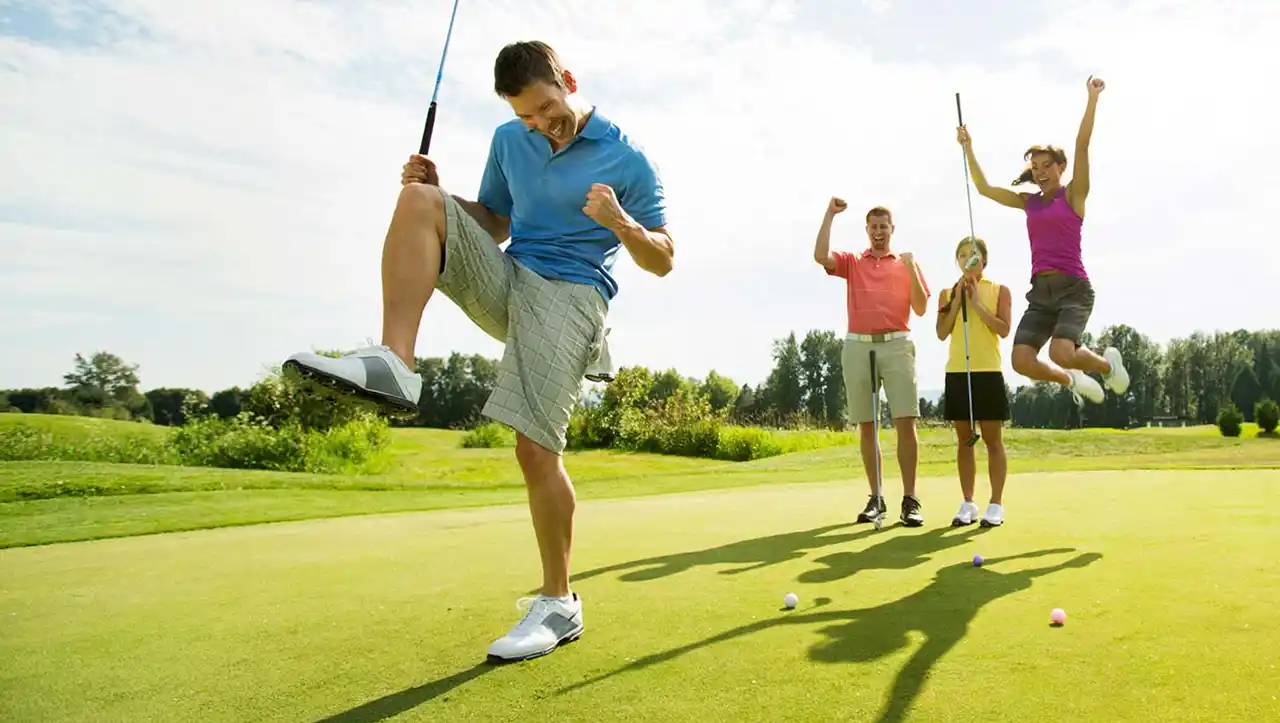 Sporturi elegante pentru începători - Poză Golf: sportul relaxant al miliardarilor Sporturi elegante pentru începători - Poză Golf: sportul relaxant al miliardarilor