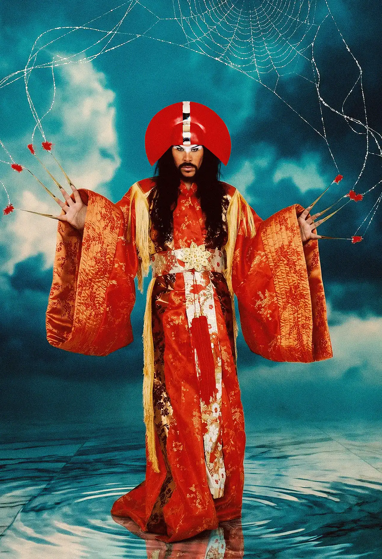 Luke Steele - Empire of the Sun Luke Steele - Empire of the Sun