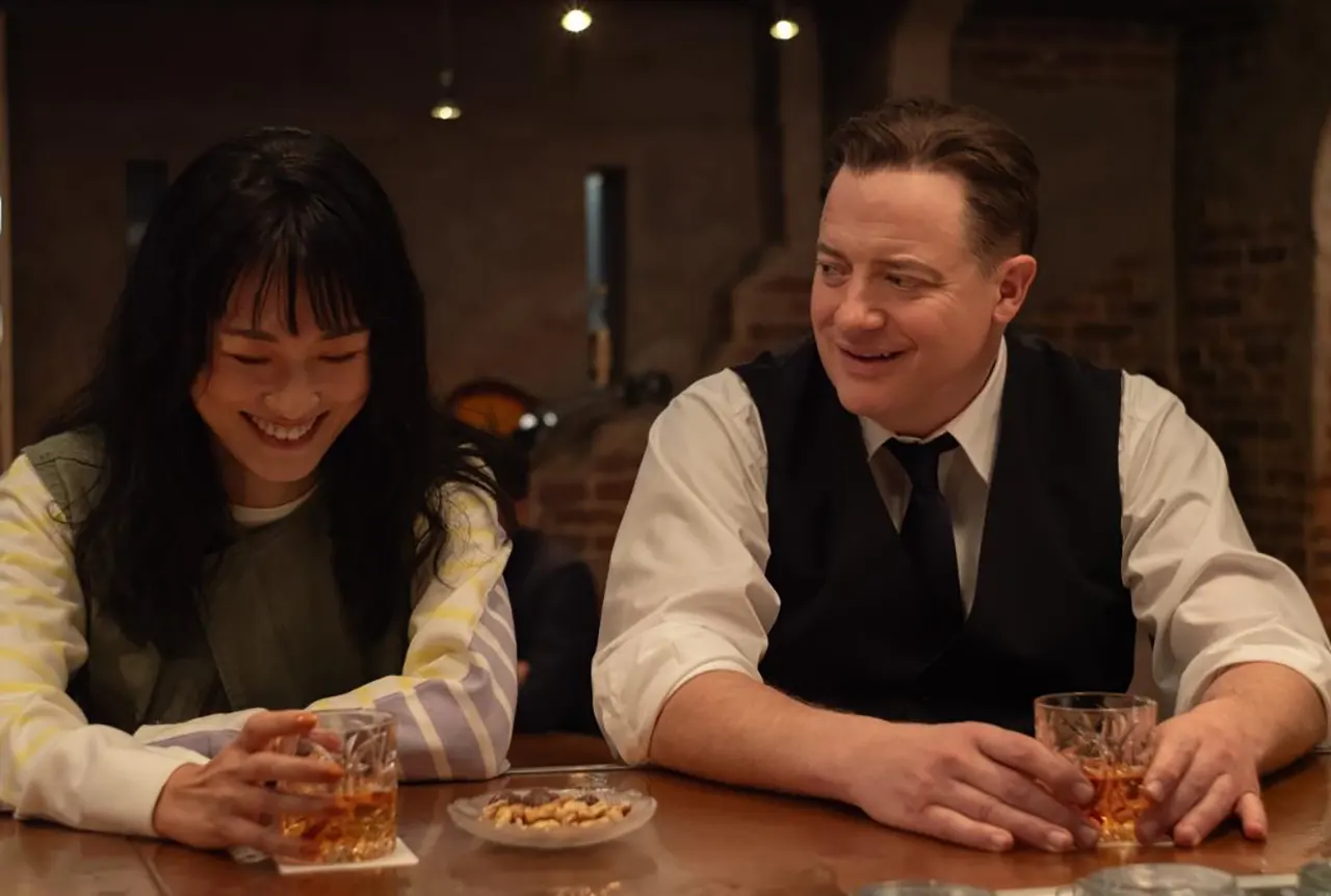 Brendan Fraser și Mari Yamamoto în Familie de închiriat / Rental Family (2025) Familie de inchiriat rental family 2026