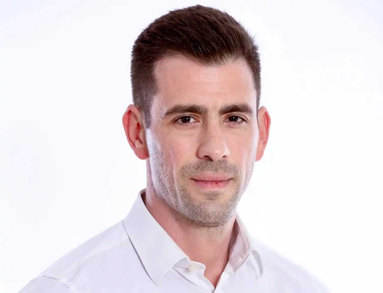 Poză cu Ozan Tuncer, CEO Cosmopolis