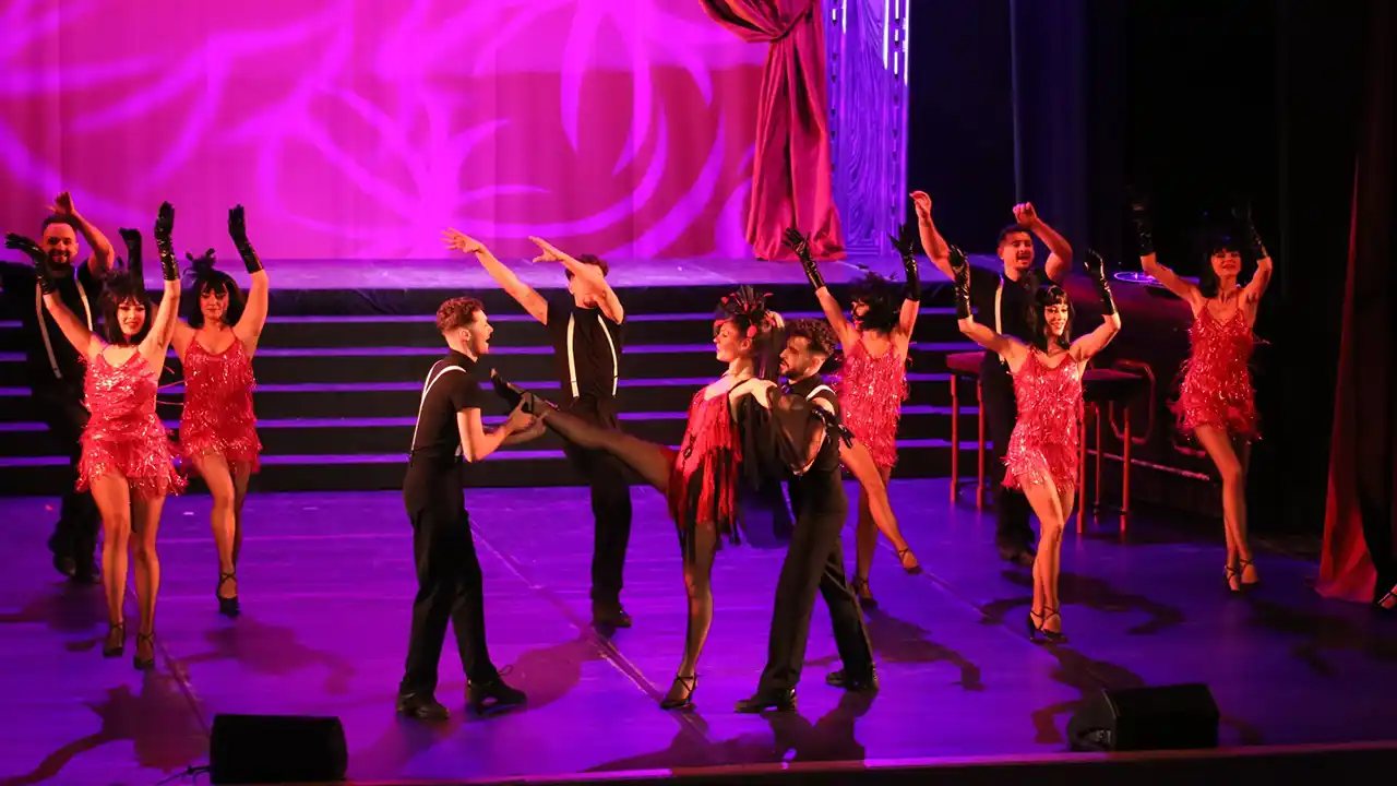 &bdquo;It&rsquo;s Showtime&rdquo; revine pe scena Cercului Militar