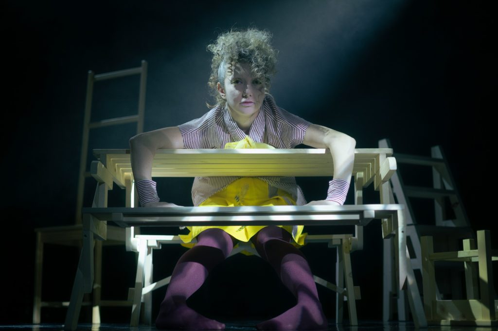 Take a Seat (spectacol coregrafic) @ Teatrul Național „Vasile Alecsandri”