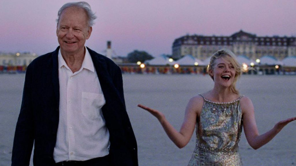 VALOARE SENTIMENTALĂ | Și toate lucrurile care ne leagă de o familie