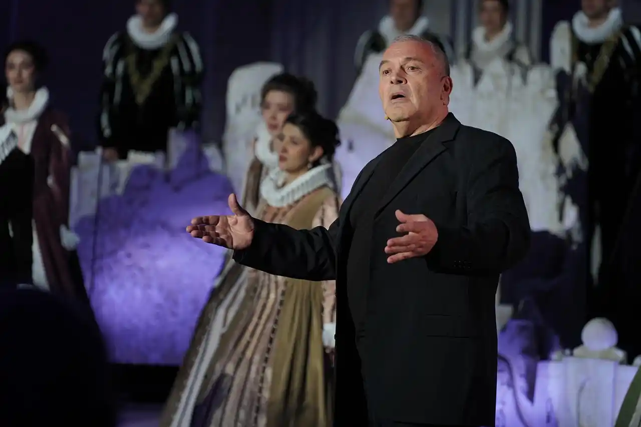 Actorul Victor Rebengiuc, laureat al Premiului Marin Constantin &icirc;n cadrul Galei Madrigal 63