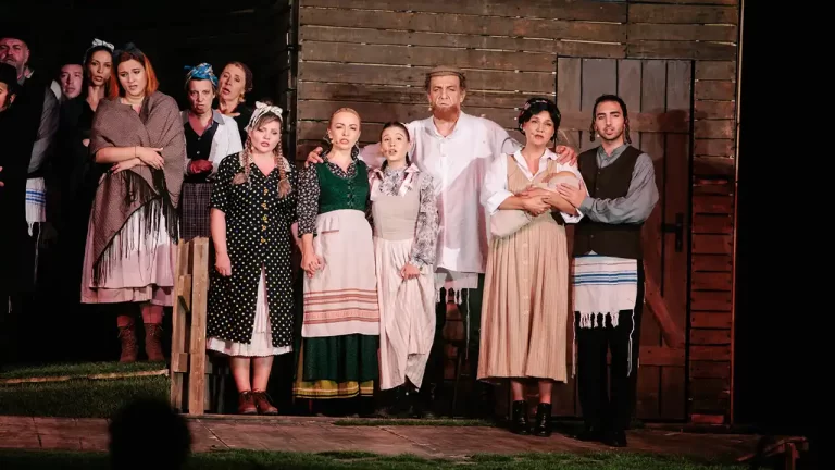 „Scripcarul pe acoperiș” revine pe scena Operei Naționale Române din Timișoara