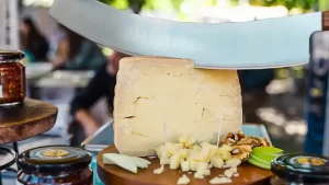 Piața Artizanilor ajunge pentru prima dată la București. Ediție specială Slow Food, la The Ark