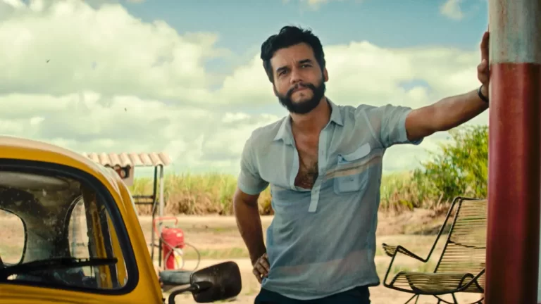 Agentul secret Wagner Moura