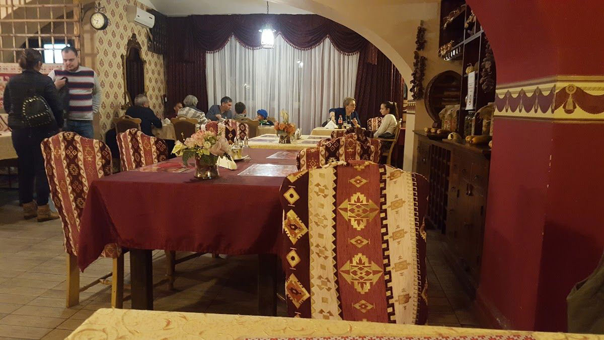 Bucătăria orientală, reinterpretată în Brașov - Sultan Mehmet