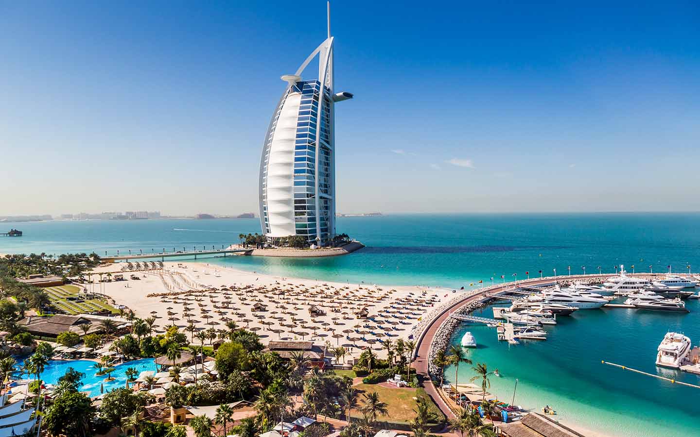 Dubai - cool chiar și vara! Orașul care redefinește vacanțele de vară Dubai - cool chiar și vara! Orașul care redefinește vacanțele de vară
