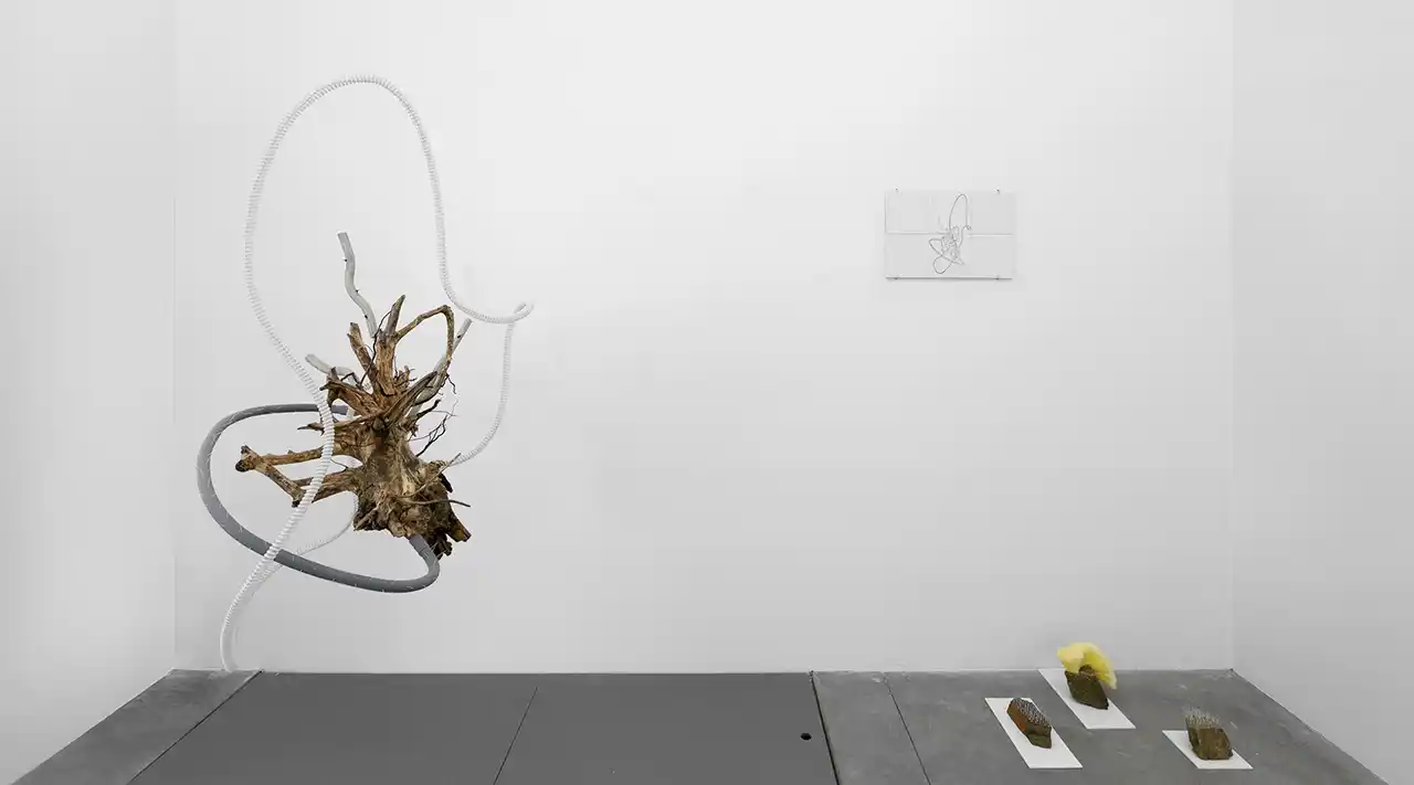 Poetry makes nothing happen. Artiști vizuali din Varna expun la Centrul Ceh din București, la prima &icirc;nt&acirc;lnire Eforie Colorat Meet&Greet