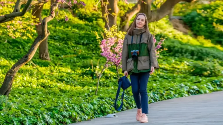 Plimbările în aer liber și apa sărată de la Sovata: ritualul natural care echilibrează corpul, pielea și somnul