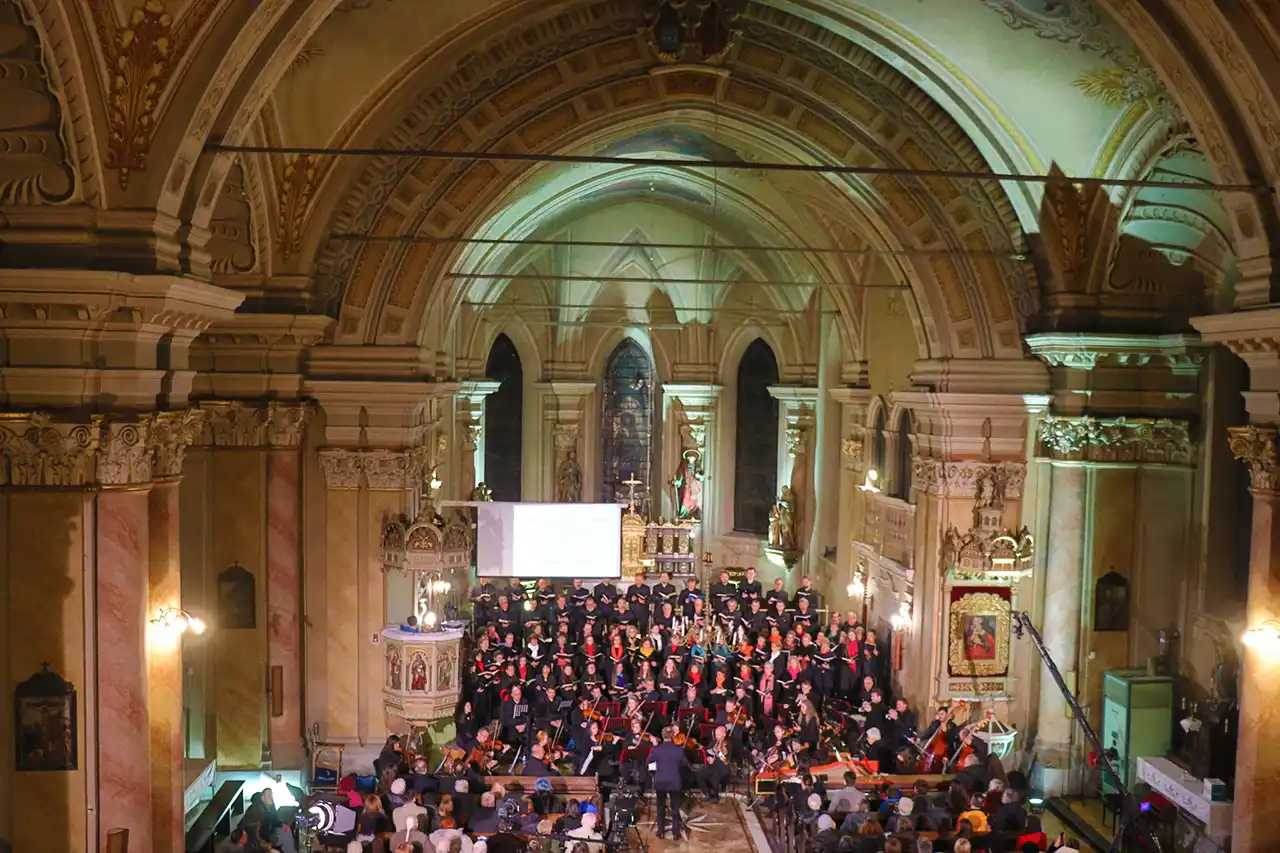 În pragul Săptămânii Mari: seri de muzică și reflecție la Filarmonica Brașov