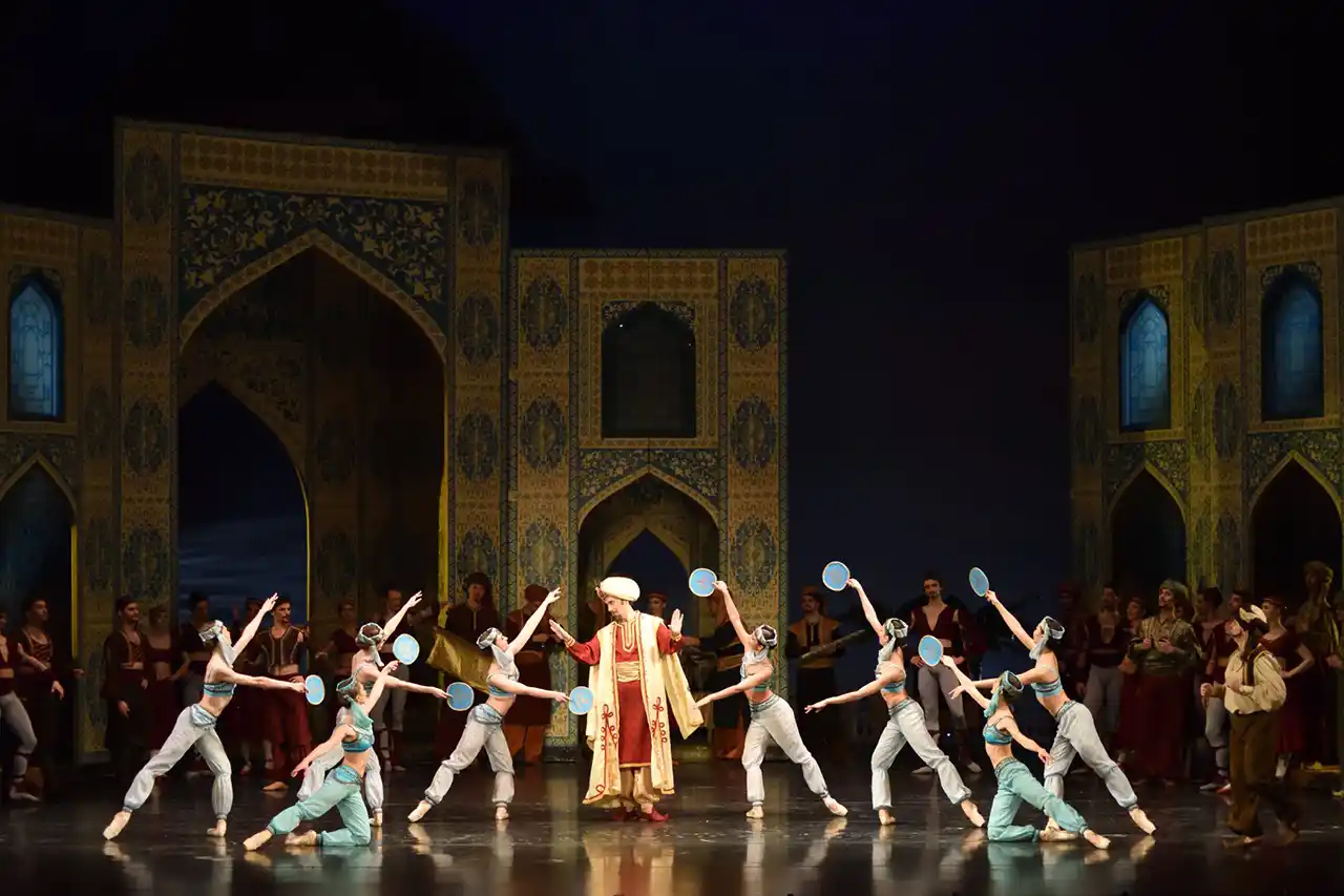 Turandot, Corsarul, Madama Butterfly, Don Carlo și Repere Sonore , &icirc;n martie pe scena Operei Naționale București