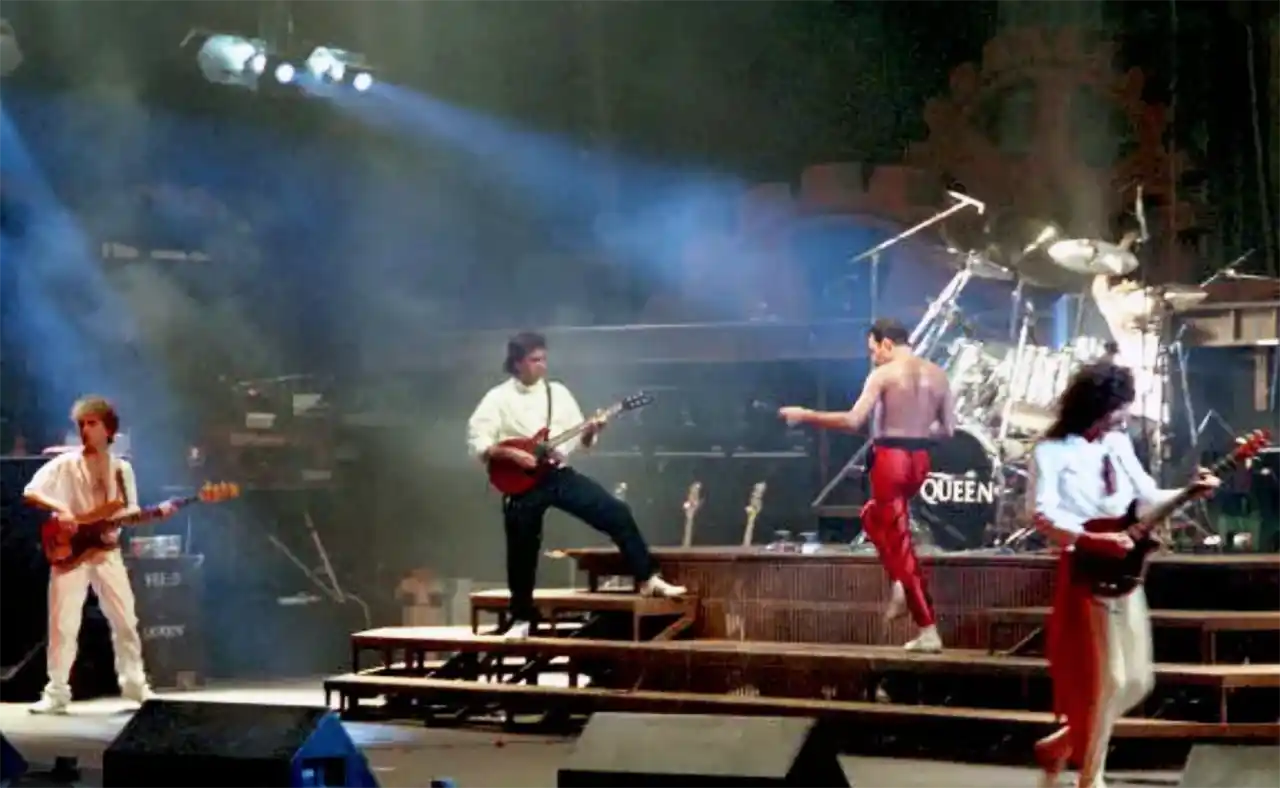 Queen cu Spike Edney la chitară, The Works Tour