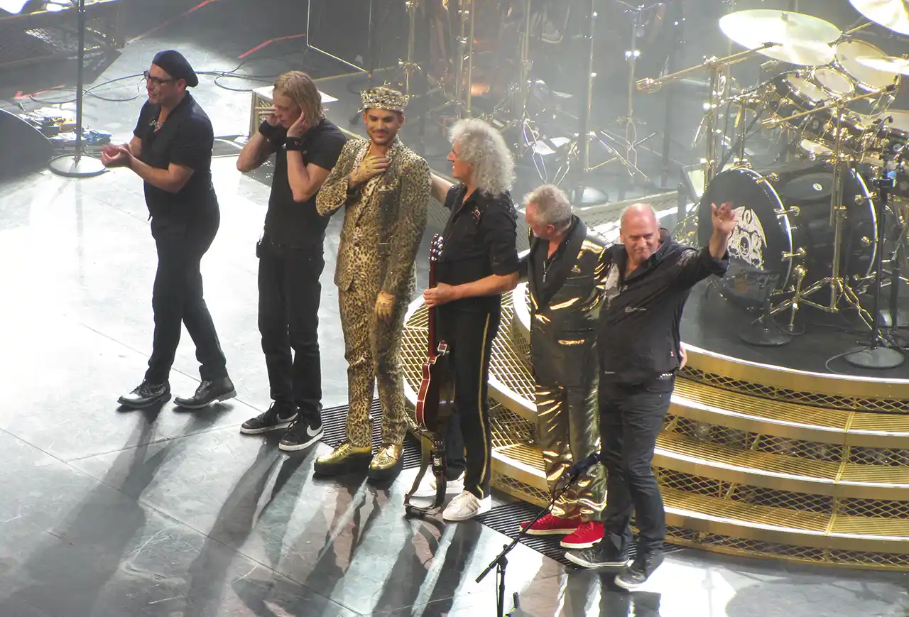 Queen + Adam Lambert, 2014. Sursă: bobnjeff / Wikipedia