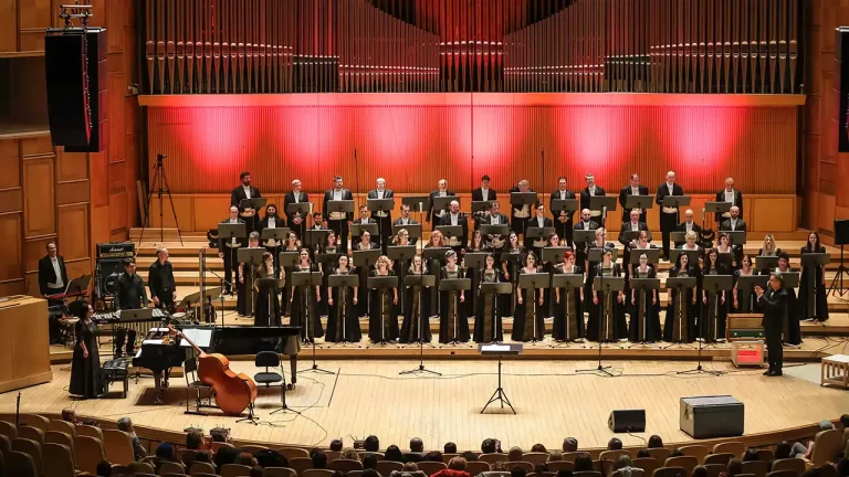 „Sacru și Profan” – concert prezentat de Corul Academic Radio