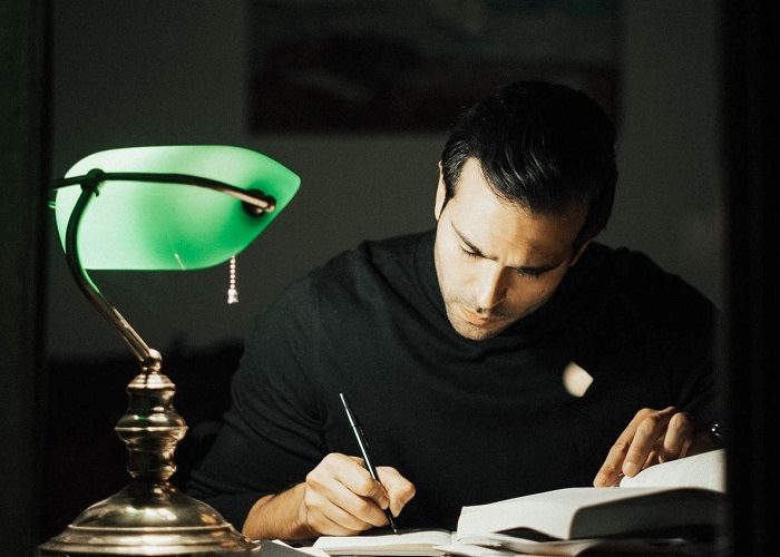 Exerciţii de stil – Atelier de scriere creativă în registre multiple | Fundația Calea Victoriei @ Casa General Henri Cihoschi