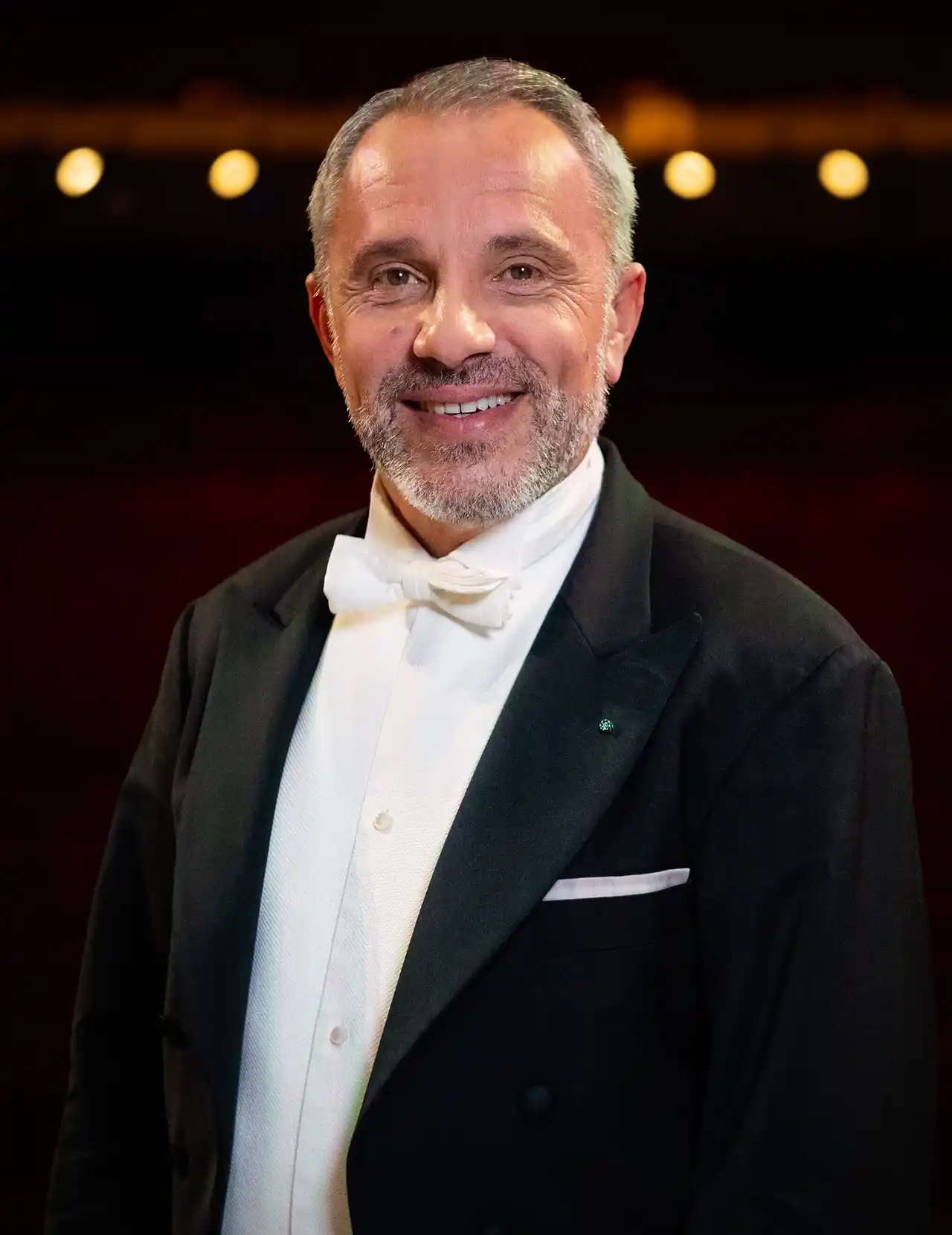 Alexandru Tomescu c&acirc;ntă Bach la Sala Radio