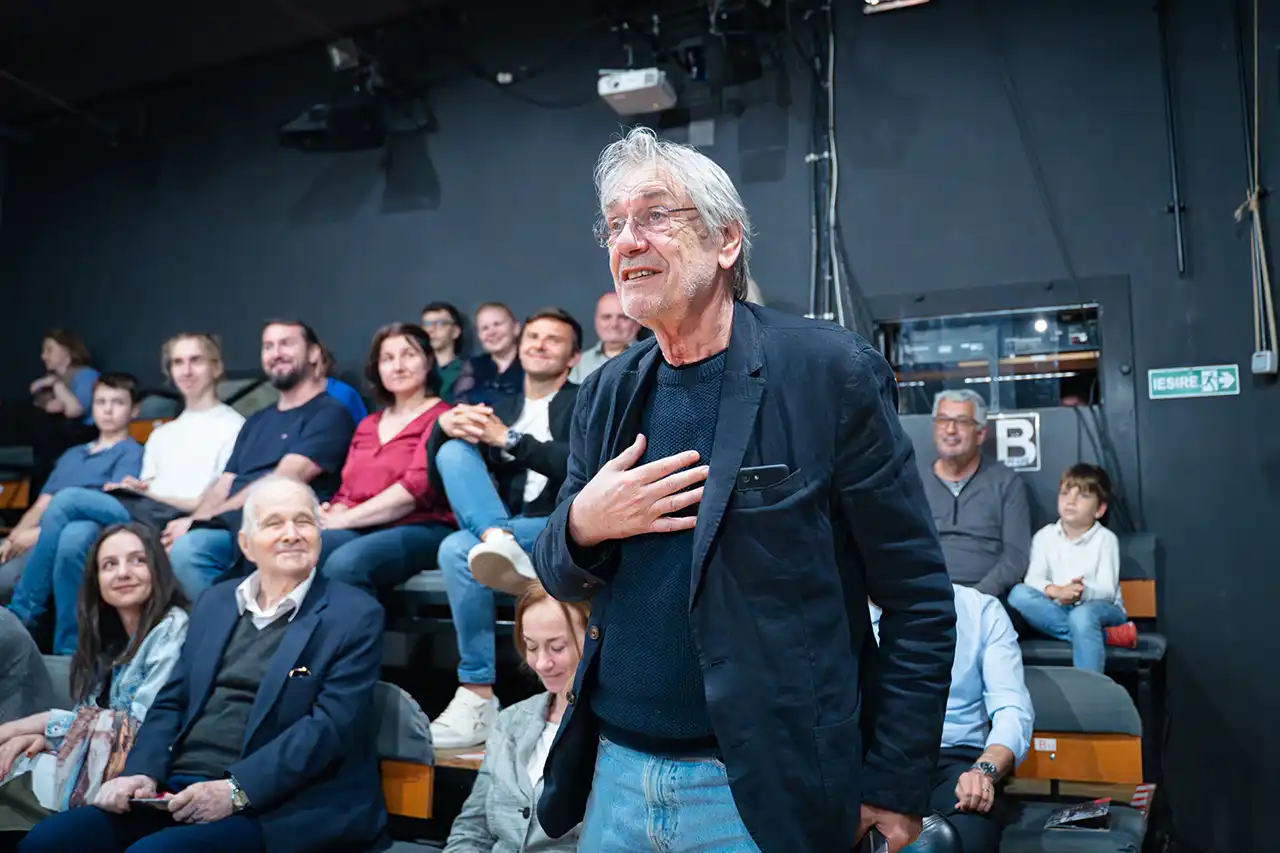 Hoinar Festival revine între 9 și 19 mai cu ediția UNBROKEN: O celebrare a curajului prin muzică, teatru și literatură