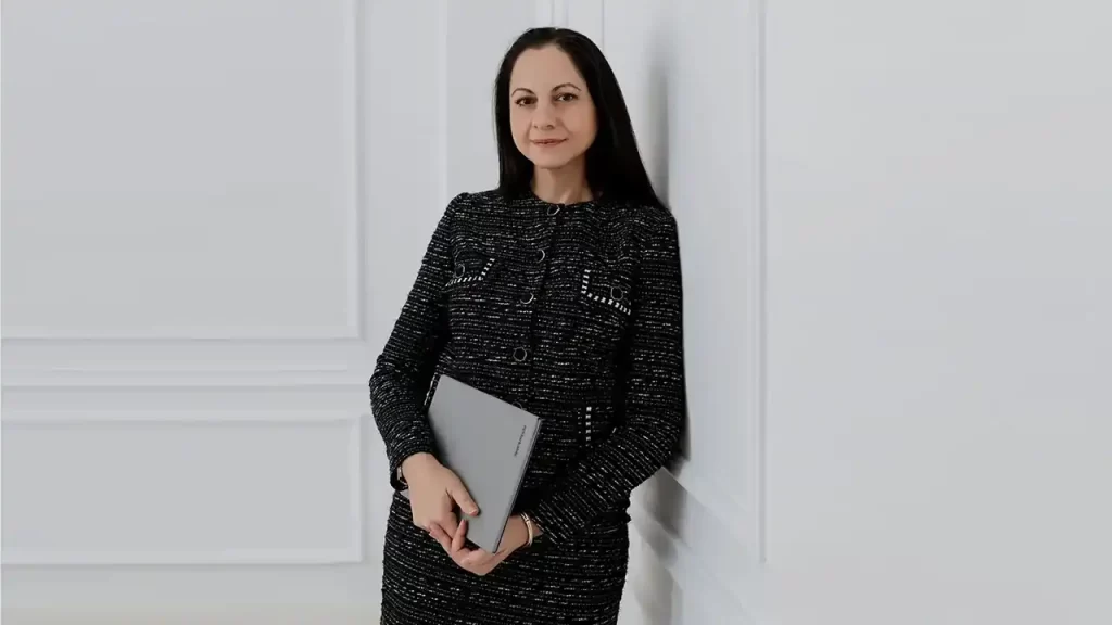 Când cinemaul devine un mod de a fi împreună | Interviu cu Mirona Radu, director Film O'Clock International Festival