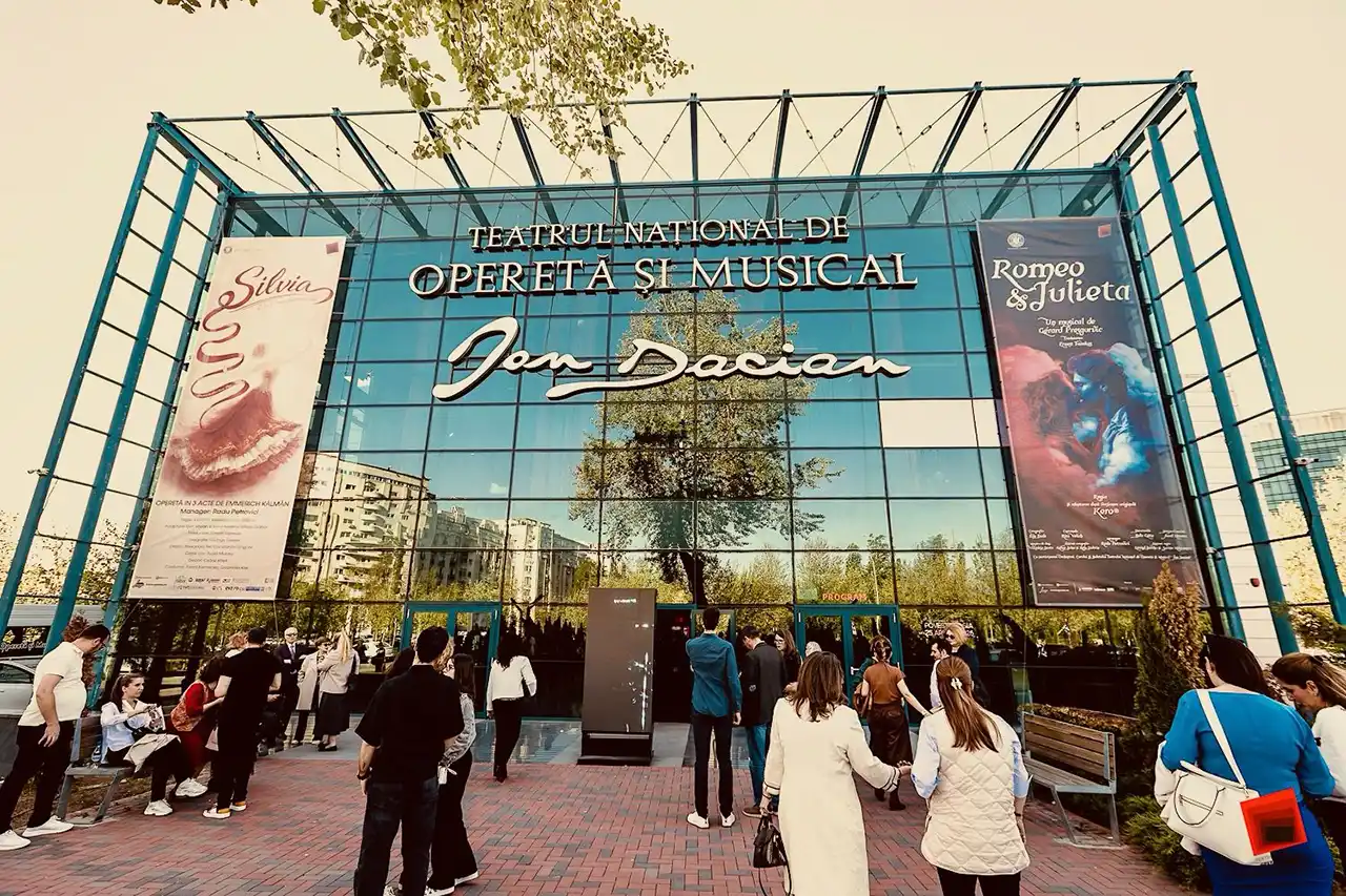 &nbsp;Luna mai &ndash; explozie de energie și voie bună la Teatrul de Operetă