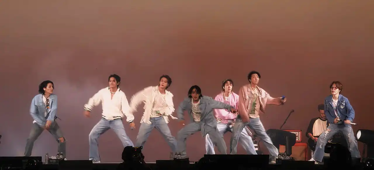 BTS se &icirc;ntoarce