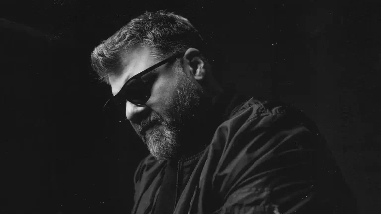 Grasu XXL lansează al doilea single — „Vremea impostorilor”, de pe albumul „Mâine nu-i promis”