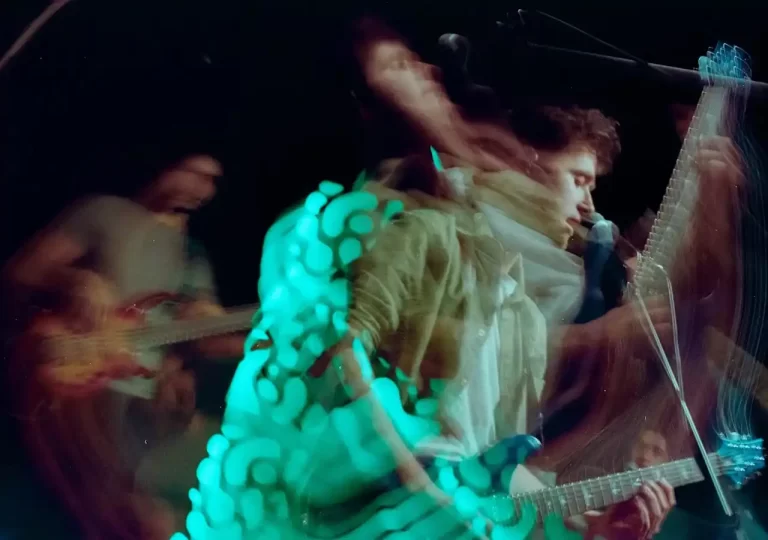 Trupa Jet Mineral lansează albumul MINT printr-un concert live în Club B52