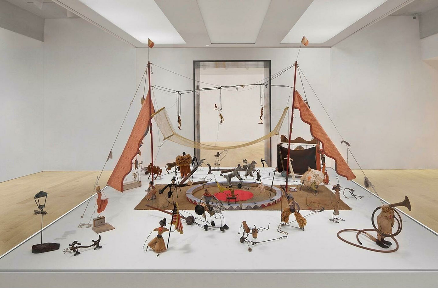ALEXANDER CALDER
