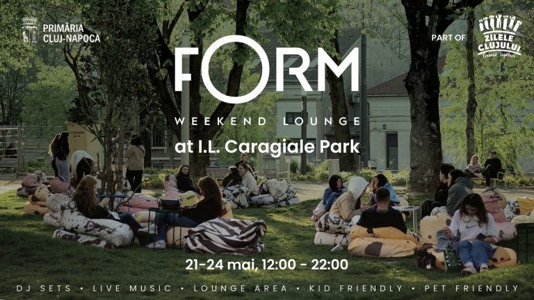 Form Weekend Lounge
