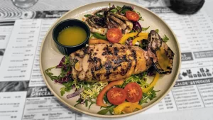 GURMAND Odiseea unui calamar kalamari gemisto la kvala cotroceni Horia Ghibutiu